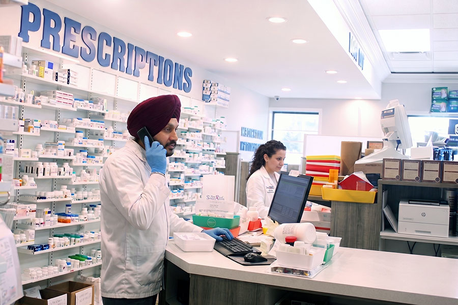 Easy presription transfers at Fort Royal Pharmacy